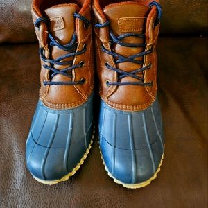 London Fog duck boots